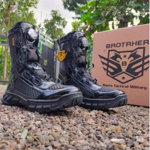 Sepatu PDL Tali Putar Kulit Kilap Tawon Brother