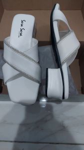 Sara Sara IZZY Wedges Wanita Elegan Kulit Asli dengan Strap Diamond dan Tumit Menengah 5cm