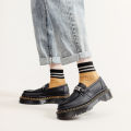 รองเท้าโลฟเฟอร์ผู้ชายแถบสีเหลืองคู่ Dr. Martens แผ่นเหล็กป้ายชื่อรองเท้าคู่รุ่นรองเท้าชายหญิง. 