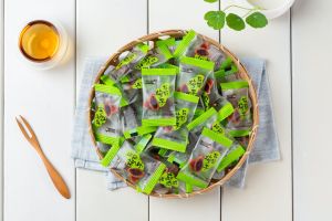 [ Thơm ngon - chua ngọt ] Combo 300g Ô mai mận nhật bản/ Ô mai mận nho không hạt chua mặn ngọt nhiều hương vị thơm ngon