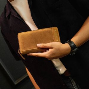 DOMPET KULIT CRAZY HORSE PRIA - GAYA INGGRIS KLASIK
