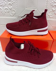 sepatu sneaker rajut wanita import terbaru