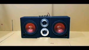 ลําโพงบลูทูธ มีแอมป์ พร้อมฟัง ดอกเบส 6.5 นิ้ว (1คู่) ดอกแหลม 4 นิ้ว (1คู่) เสียงเบสนุ่ม กลางชัด แหลมใส (มีช่องเสียบไมค์2ช่อง)