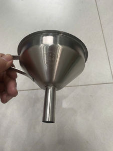 Phễu Inox 304 Có Lưới Lọc Cao Cấp - Quặng Inox Nhiều Size- Dụng Cụ Nhà Bếp Size 11cm
