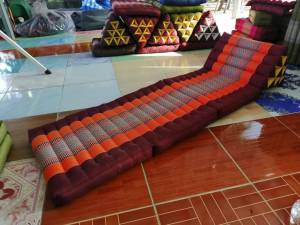 หมอนสามเหลี่ยม 10 ช่อง ติดเบาะ 3 พับขนาด 50 x 163 x หมอนสูง 30 ซม.