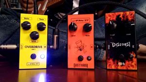 Efek Gitar Overdrive Murah Bonus Clip Baterai Bergaransi