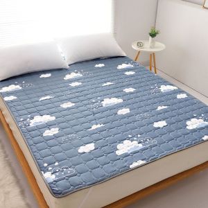 ที่นอนนุ่ม ที่นอนกันลื่นสำหรับบ้าน ที่นอนบาง ที่นอนหอพักนักเรียน ผ้าปูที่นอน 3/4//5/6 ฟุต ที่นอนระบายอากาศ