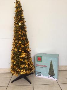 Pohon Natal Minimalis Bintang Gold 130 cm / Pohon Bintang Emas / Pohon Bintang Gold