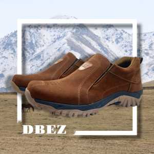 Sepatu Gunung Hiking Slip On Adventure Premium DBEZ SH02D Sepatu Olahraga Treking Outdoor Offroad