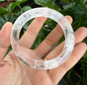 [CHUYÊN SỈ CẨM THẠCH ]Vòng Tay Thạch Anh Trắng Bản Hẹ Vip Cao CấpĐá Chuẩn AHàng Thực Tế-ĐỦ SIZE