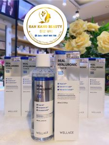 Nước hoa hồng cấp ẩm sâu làm dịu se khít lỗ chân lông Real Hyaluronic Toner 100 Wellage chai 200ml
