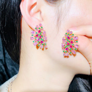SEQUITO New Designer Multi Cut Rose Red Pink Green Color CZ Stones Fan Shape Stud Earrings Women Beautiful Earing Jewelry Gifts SE178