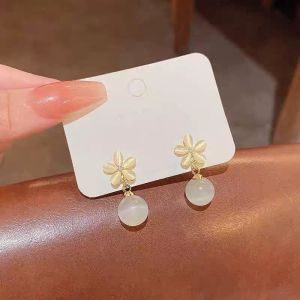 GL Fashionable Cats Eye Stone Design Flower Zircon Charm Earrings ES63698