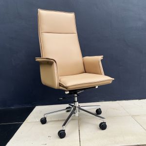 Premium Office Chair / Swivel Executive Chair - FRM9534