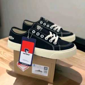 Bing promo Sepatu terbaru Ventela Alpha Low Black Natural free kaos kaki sepatu sekolah pria&wanita hitam putih terbaru trendy
