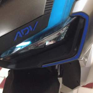 สติ๊กเกอร์กันรอยคิ้วไฟหน้าADV150ปี2020