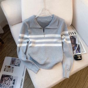 BL20925 Three Lines Stripe Zipper Knit Top
