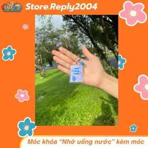 Móc khoá thông điệp kèm móc Charm nhiều màu sắc đa dạng mẫu mã với những thông điệp ý nghĩa tình cảm.