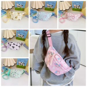CRNGW Cinnamoroll กระเป๋าหน้าอก Kuromi Melody Pochacoo แมวคิตตี้แมว กระเป๋าคาดเอวไนลอน น่ารักน่ารักๆ ถุงเก็บสัมภาระ กระเป๋าสะพายไหล่ลายการ์ตูนอนิเมะ เด็กชาย/เด็กหญิง