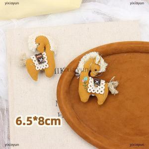 [COD] yixiayun Cute Fabric Pink Plaid Pony Cartoon Stuffed Embroidered Animal Brooch Accessor For Clothing Accessories