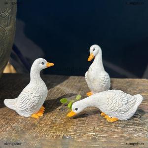 [COD] xiangshun 3pcs Cute White Duck Hydroponic Lotus Flower Pot Retro Resin Statue Outdoor Sculpture For Home Office Desk Garden Desk Decor Ornament