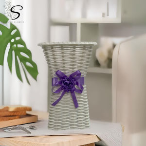 Vas / Pot Bunga Plastik Pita Kotak Hiasan Bunga Ukuran 16cm X 10cm Vas Bunga / CZ-520-1