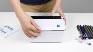 Portable Insulin Cooler 2-8 ° C Dual Layer Design Car Mounted Small Refrigerator for Travel Camping Medication Storage