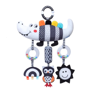 Contrast Visual Development Mobile Soft Animal Plush Hanger For Newborns Crib Stroller Easy Clean Design