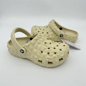 รองเท้าแตะ CROSC ผู้ชายและผู้หญิงคู่ รองเท้าแตะชายหาด