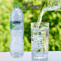 Ades / Air Mineral / Minuman Kemasan Botol / Air Minum. 