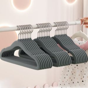 <𝙇𝙖𝙯𝙎𝙜𝙈𝙖𝙡𝙡> Flocked Hanger Home Non-slip Velvet Hangers Closet Organizer Save Space Prevents Shoulder Bulging Durable Racks