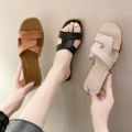 READY STOCK WALK IN Women Slippers Slipar perempuan. 