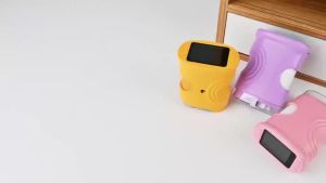 Local 1000X Handheld Digital Microscope for Kids Taking Photos and Videos Pocket Microscope 2.0" IPS Screen Portable Toy