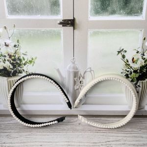 Bando Korea Mutiara Cantik Cute 2in1 Model Estetik Unik Harga TERMURAH / Bando Rambut Wanita 2in1 Mutiara Empuk Imut Perlengkapan Aksesoris Kecantikan Wanita Terlengkap Bisa Grosir dan COD