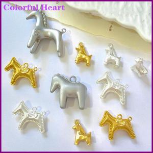 Colorful Heart จี้รูปม้าสีเงินน่ารัก1ชิ้นสำหรับทำเครื่องประดับต่างหูสร้อยคอสร้อยข้อมืออุปกรณ์ DIY