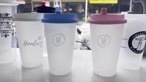 แก้วน้ำ【500ใบ】พร้อมฝา PPแข็ง*ทรงสลิม ใช้แล้วทิ้ง พลาสติกแข็ง ยกลัง500ชุด