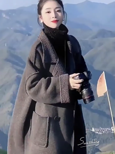 Natural Looking Bun Hairpiece Messy Curly Elastic Hair Scrunchies Hairpieces for Professionals and Students Natural Look