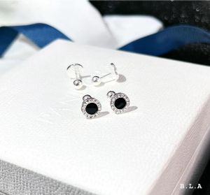 Bông tai bạc nụ đen chốt ren chất liệu bằng bạc s925 MS0602