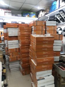 Lumira WALL FAN 15W 12V DC 16 รุ่น LFN-030 รูมิล่า พัดลมติดผนังคีบแบตเตอรี่คละสี 15วัตต์ 12โวล์ 16 นิ้ว DC