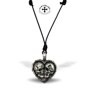 Pewterland Pendant Eternal Love Kalung Tengkorak Bahan Logam Timah Pria dan Wanita