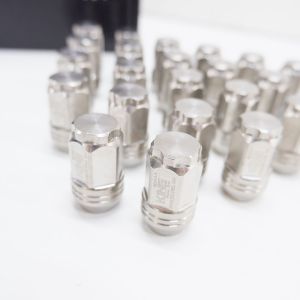 น็อตล้อ น็อตรถตู้ น็อตล้อรถยนต์ สำหรับรถ New Toyota commuter Majesty ปี 2019-2025 สแตนเลส CNC เบอร์ 19 เกลียว 1.5 (14 mm.) เเข็งแรง ทนทาน พร้อมส่ง