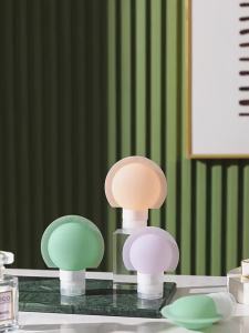 ขวดเติมสำหรับเดินทางสำหรับแชมพู เครื่องสำอาง ครีมอาบน้ำ สิ่งจำเป็นสำหรับการเดินทาง การดูแลผิว ขวดเปล่าสำหรับน้ำมันล้างเครื่องสำอางแบบพกพา