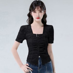 แฟชั่นเสื้อลูกไม้แขนสั้นผู้หญิง  ใหม่อารมณ์ระดับไฮเอนด์ลูกไม้กลวงแขนสั้นระดับไฮเอนด์ความรู้สึกบางเฉียบทุกการแข่งขันลดอายุชายเสื้อแยกด้านบน