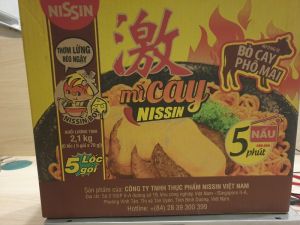 1 thùng tương đương 30 gói Mì Xào Nissin Vị Bò cay Phô Mai 70g/gói