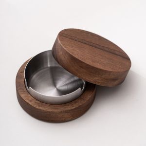 Nordic Style Walnut Solid Wood Ashtray Home living Room With Lid Anti-Fly Ash Creative Office Wood Light Luxury High-End Ashtray