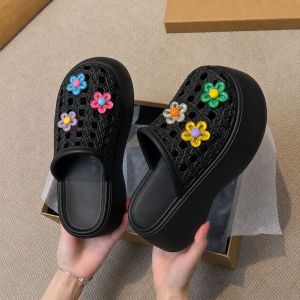 [Free Shipping] Floral-Patterned Thick-Soled Clogs For Women EVA Height-Increasing Closed-Toe Slippers Suitable For Indoor And Outdoor Wear Garden Shoes