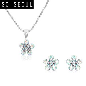 SO SEOUL Kaleidoscope Petite Floral Blossom Opaline Aurore Boreale Austrian Crystal Jewelry Gift Set