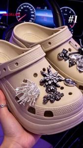 [Free Shipping] Height-Increasing Rhinestone-Adorned Summer Outdoor Non-Slip Super Comfortable Thick-Soled Soft-Soled Perforated Clogs For Women Cloud-Style Slippers New Perforated Clogs