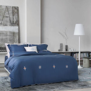 Bộ ga phủ ESB 22053 (1 ga phủ + 02 vỏ gối 45cmx65cm + 01 vỏ chăn đông 2mx2m2)