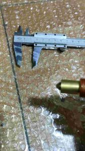 Công tắc số 0068DS-1 ren 18/27 2 chân giắc. Công tắc số MO xe dongfeng chenglong 0068DS-1 công tắc cảm biến hộp số xe tải trung quốc. . .